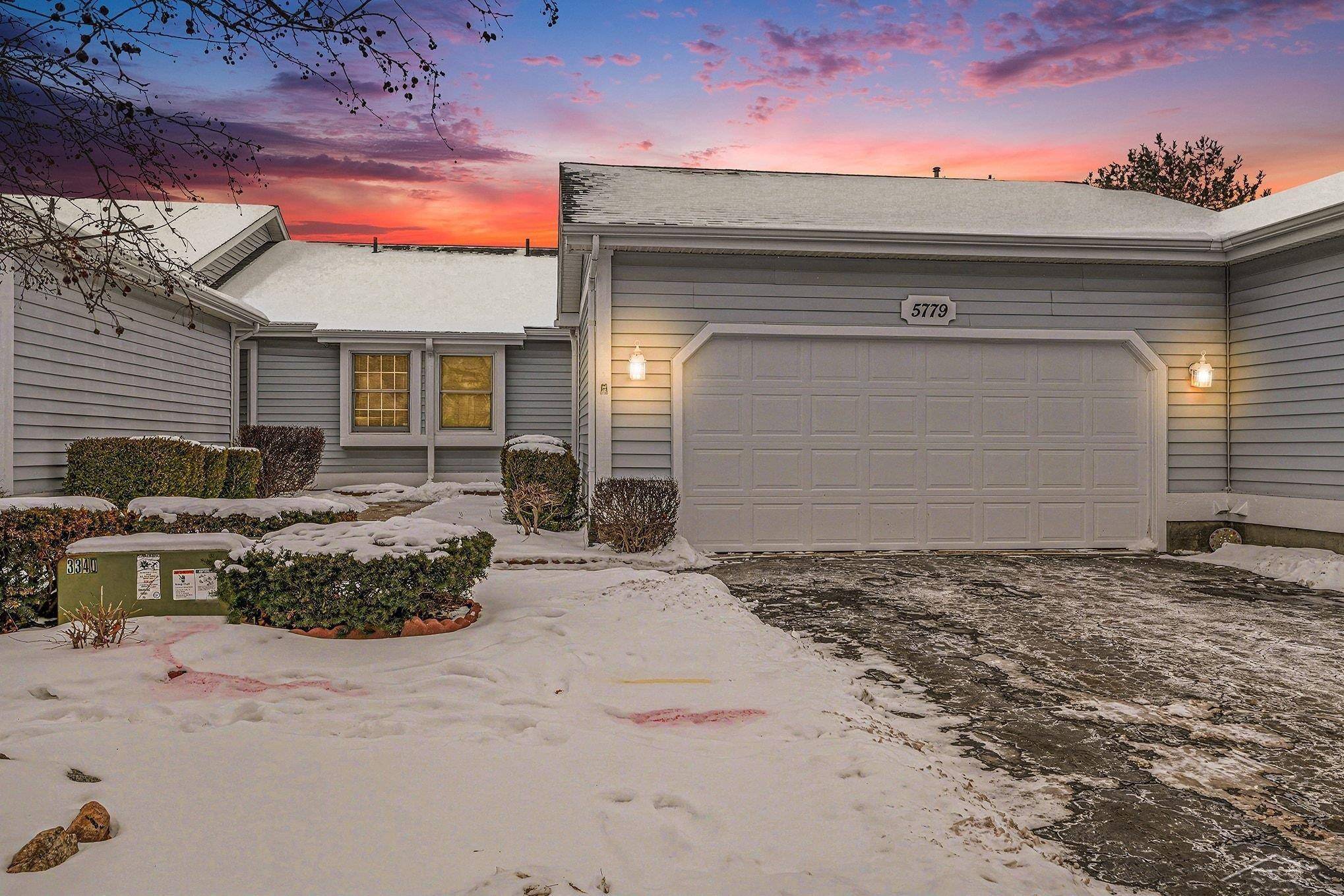 5779 Knoll CT, Saginaw Twp, MI 48603