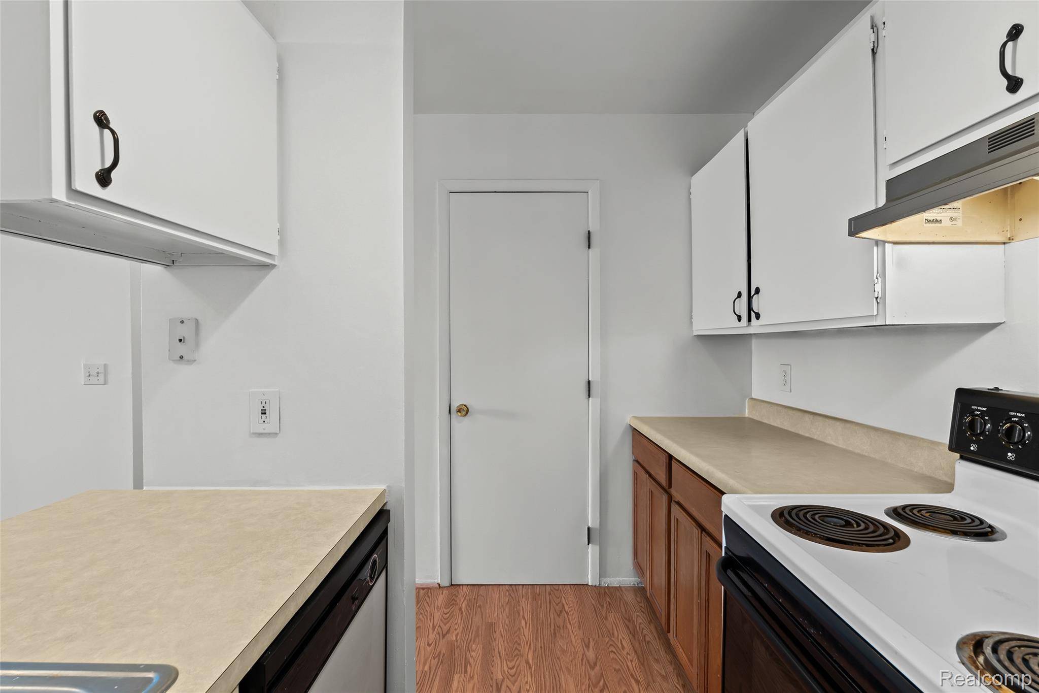 Brighton, MI 48116,8709 Candlewood TRL #5