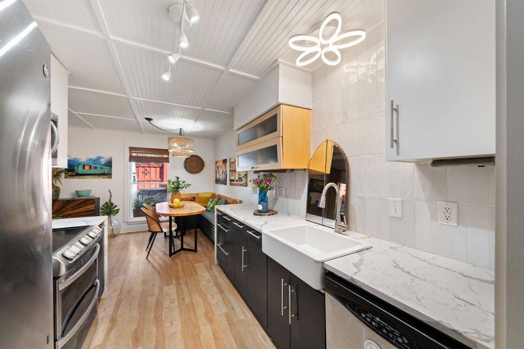 Dallas, TX 75231,7496 E Northwest Highway #145