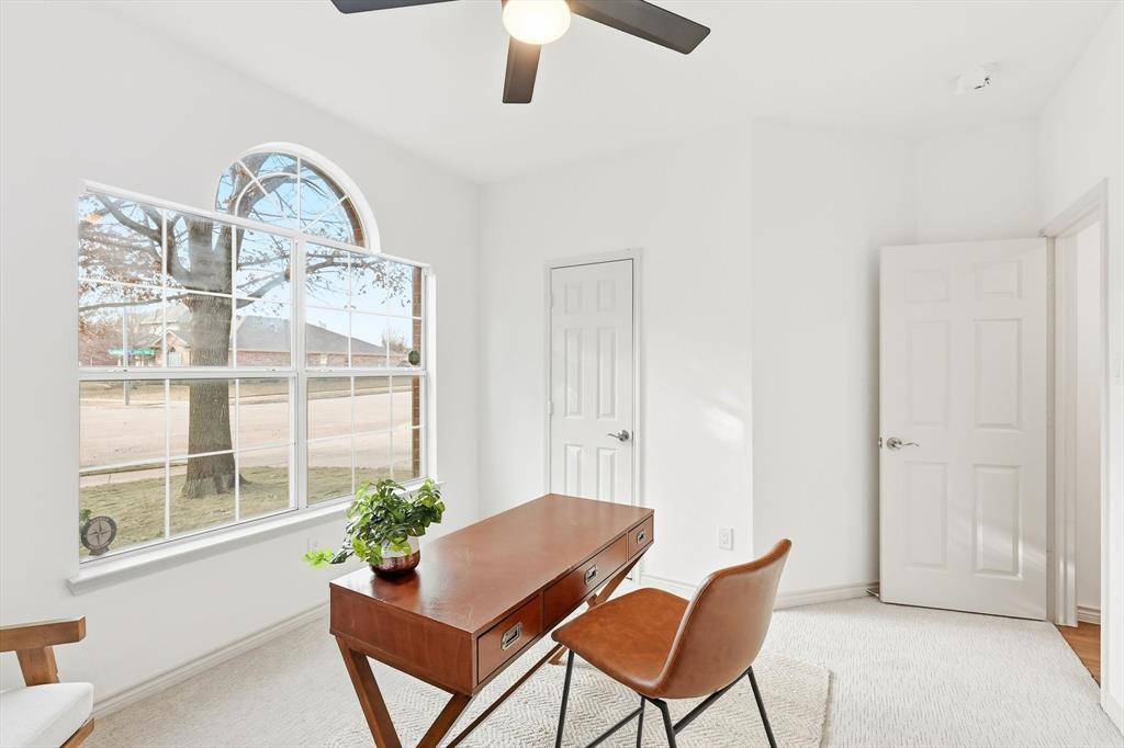 North Richland Hills, TX 76180,6948 Prairie Dawn Lane