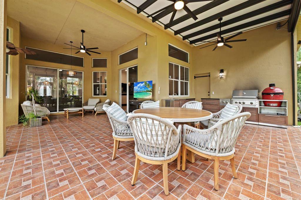 Weston, FL 33327,1400 Blue Jay Cir