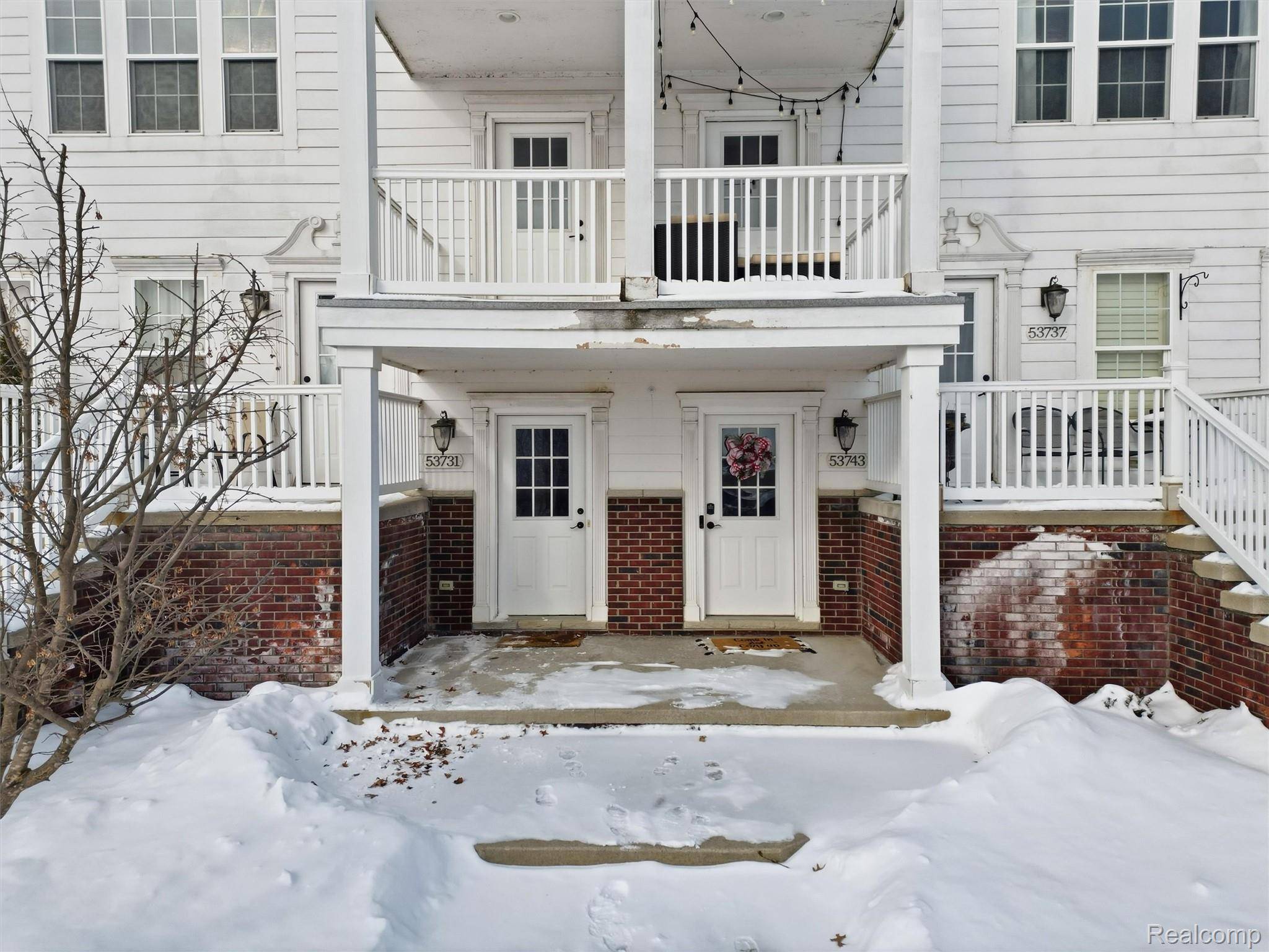 Macomb, MI 48042,53731 Champlain ST