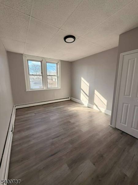 Elizabeth City, NJ 07206,134 E Jersey St #2