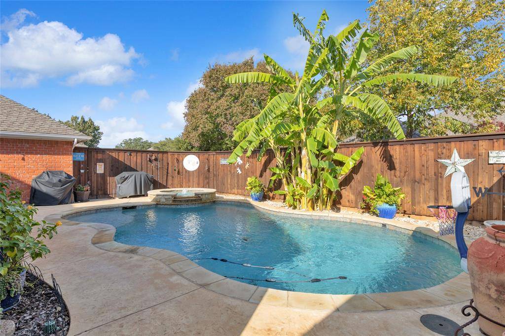 Plano, TX 75025,2609 Corby Drive