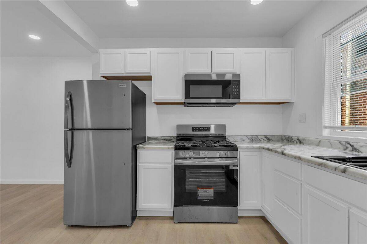 Detroit, MI 48238,2725 Leslie ST