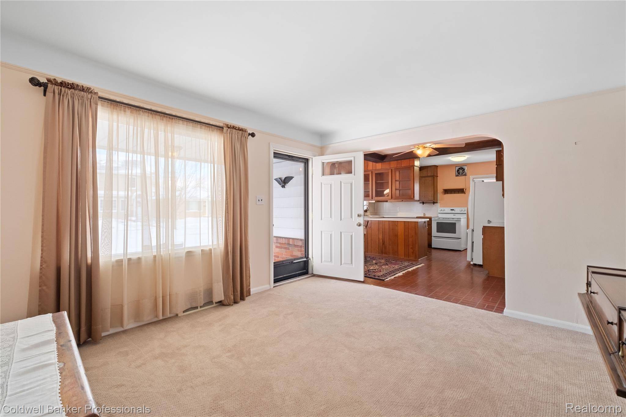 Redford, MI 48239,11422 Marion