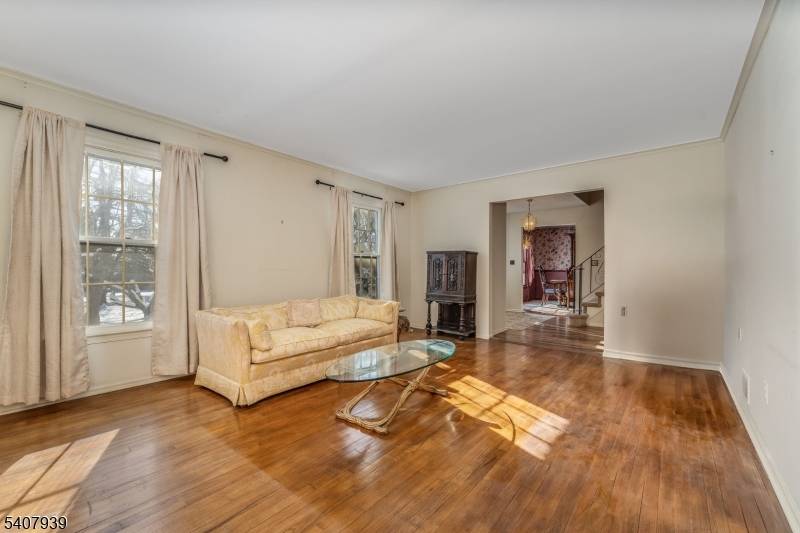 Raritan Twp., NJ 08822,3 Meadow Lark Ct