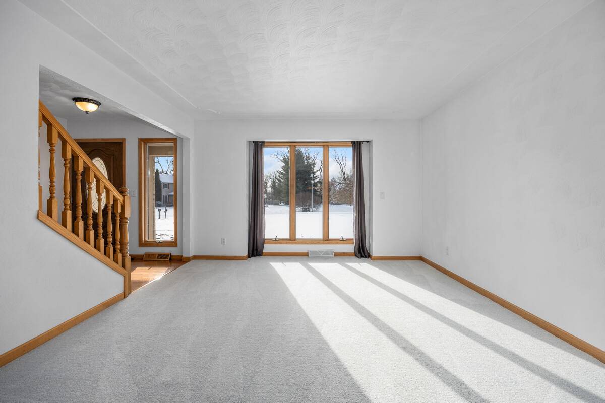 Battle Creek, MI 49014,6185 Willow Run DR