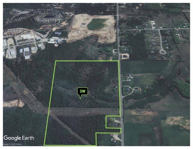 4281 Pickeral Lake RD, Bear Creek Twp, MI 49770