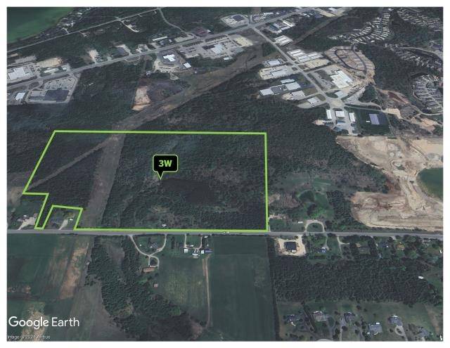 4281 Pickeral Lake RD, Bear Creek Twp, MI 49770