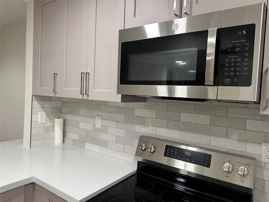 Sunrise, FL 33322,2635 NW 104th Ave #403