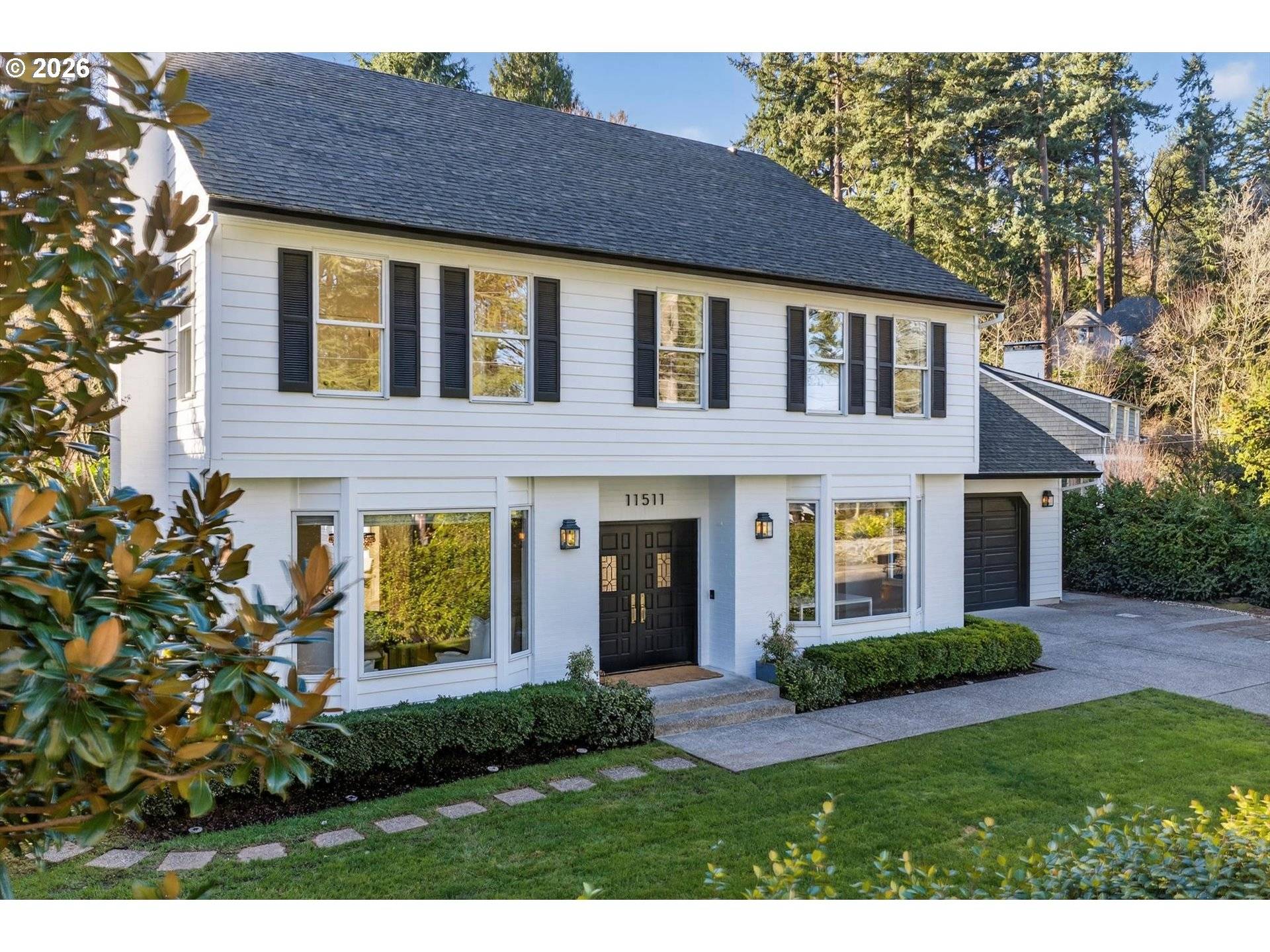 11511 S RIVERWOOD RD, Portland, OR 97219
