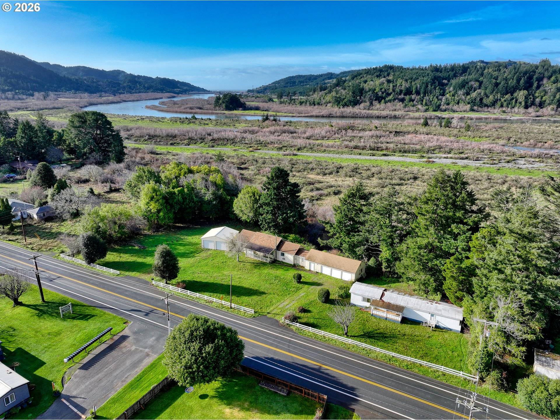 95707 JERRYS FLAT RD, Gold Beach, OR 97444