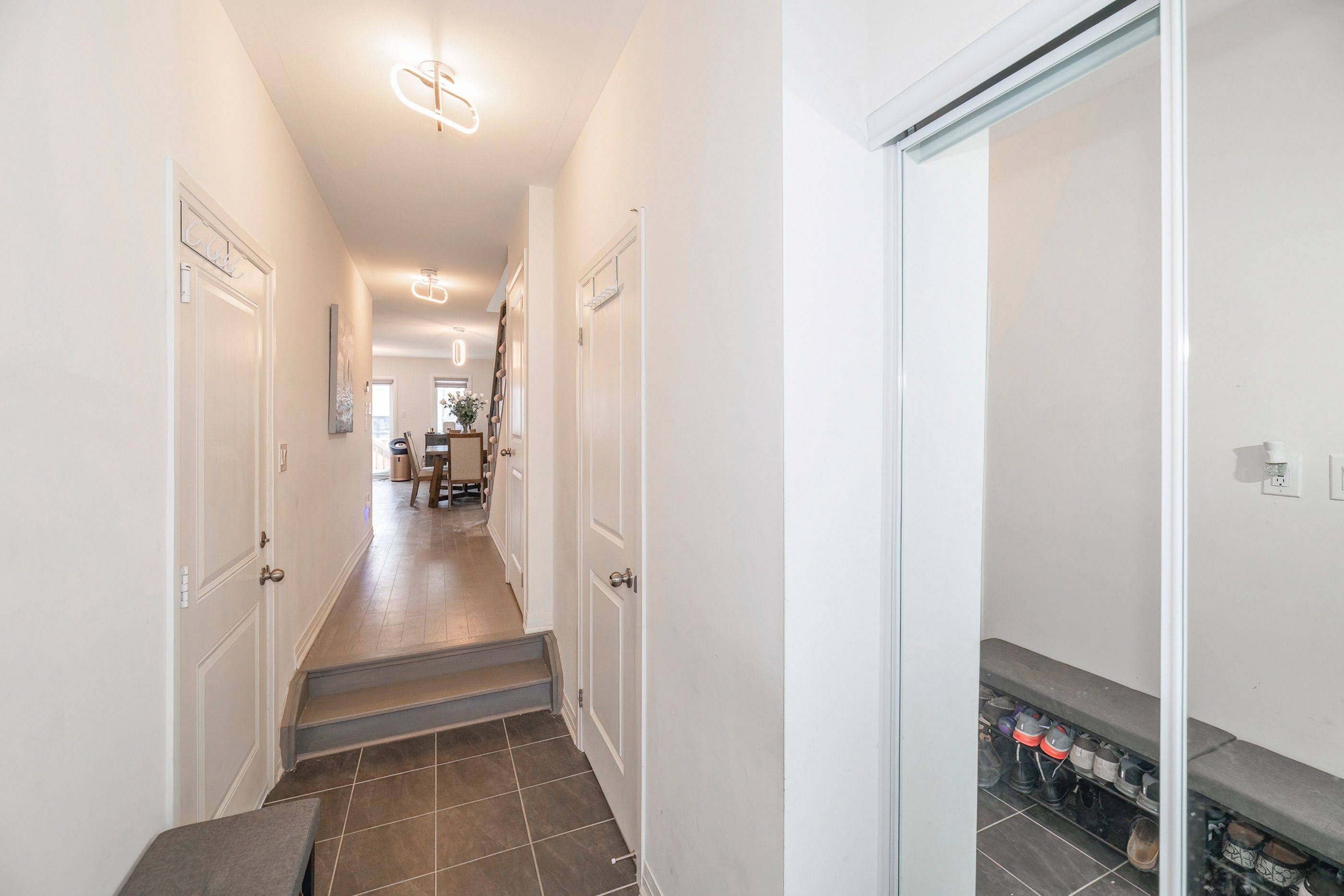 Clarington, ON L1C 7G3,30 Caspian SQ