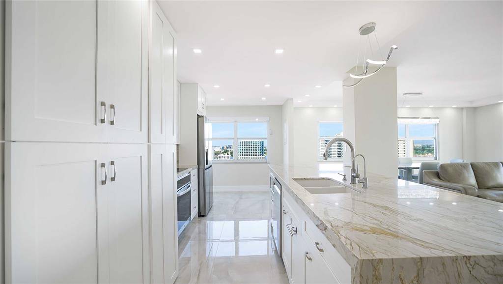 Fort Lauderdale, FL 33308,3400 Galt Ocean Dr #1209S