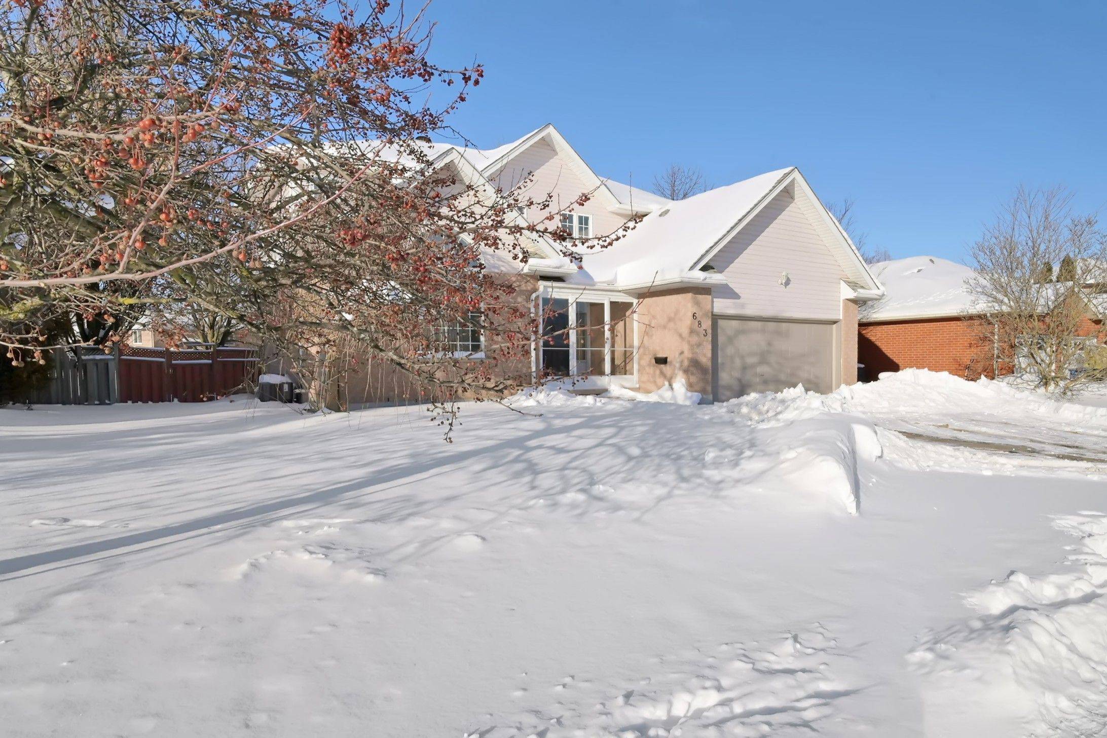 Guelph, ON N1H 8K2,683 Willow RD