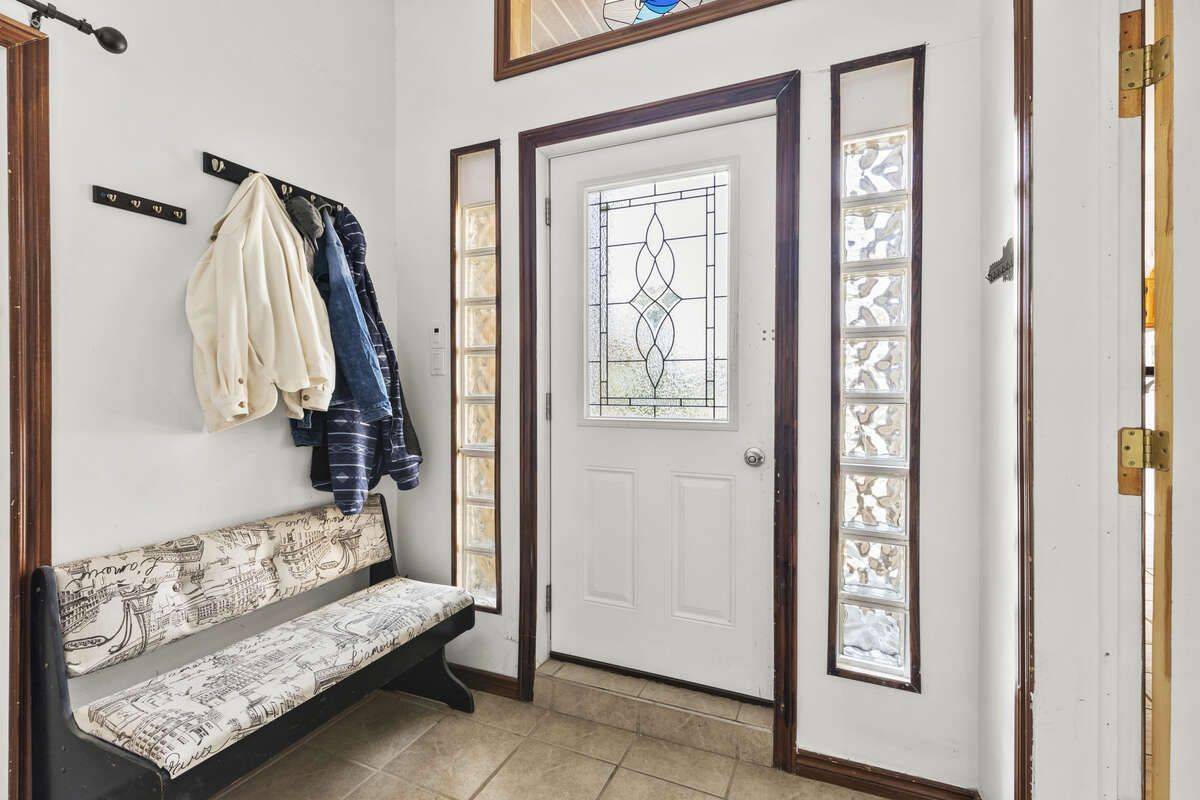 Welland, ON L3B 3N8,40 Kingsway N/A