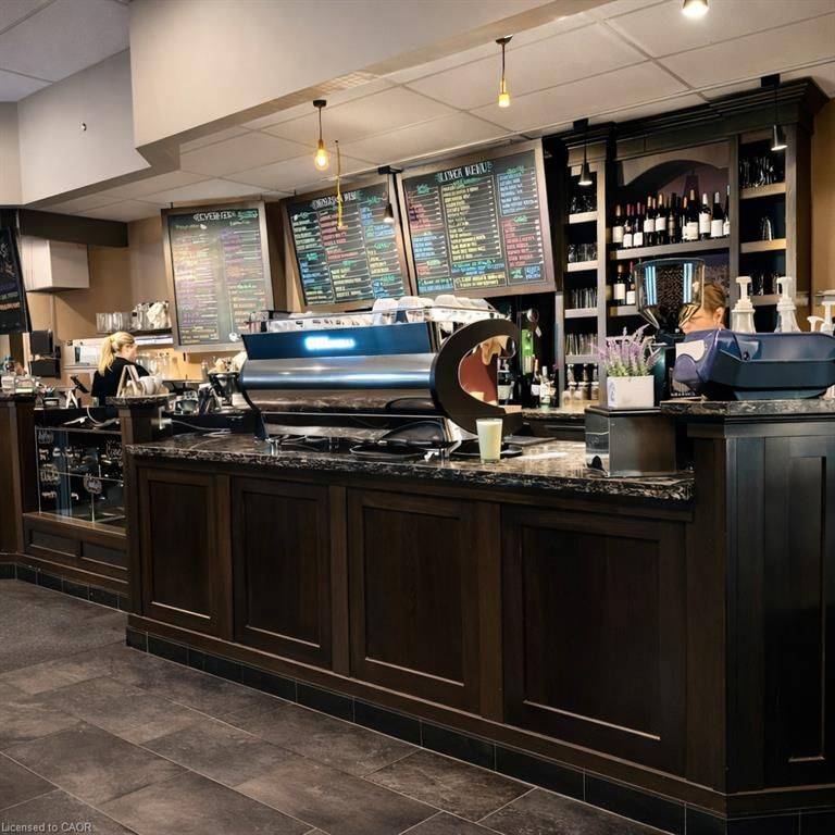 4995 King ST, Lincoln, ON L3J 0R5