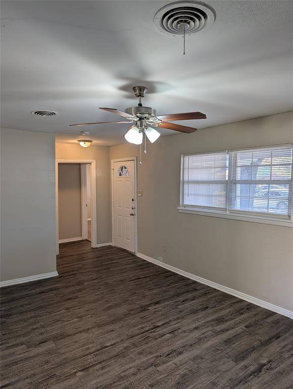 Fort Worth, TX 76133,5521 Odessa Avenue