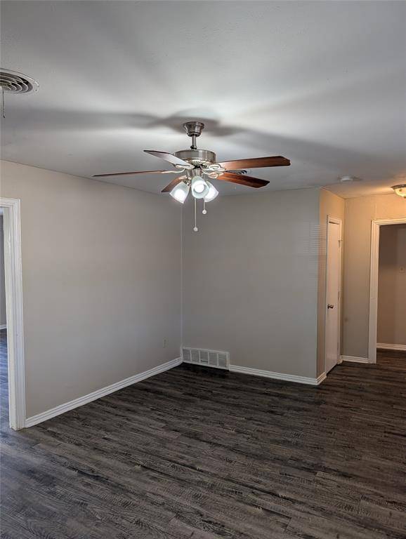 Fort Worth, TX 76133,5521 Odessa Avenue