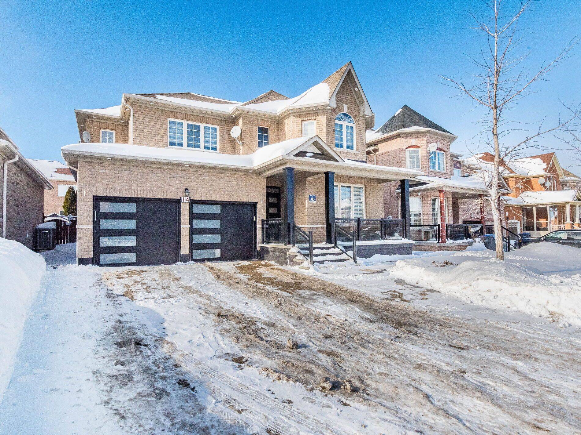 Brampton, ON L6R 3K7,14 Grey Whale RD