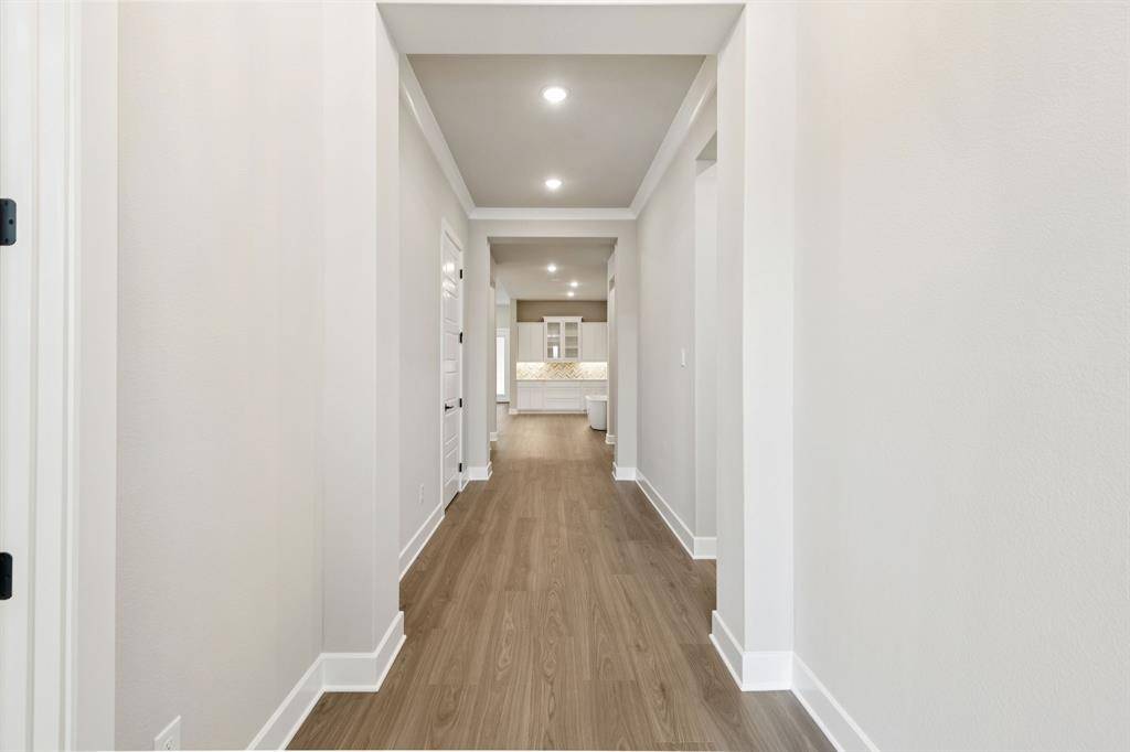 Mesquite, TX 75126,9332 Crimson Sweet