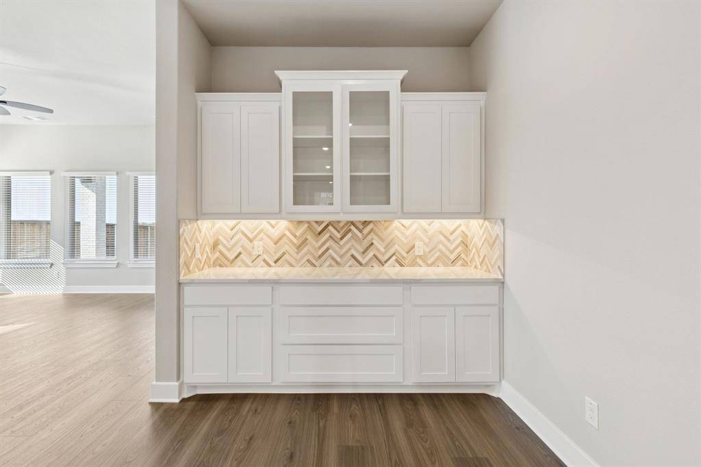 Mesquite, TX 75126,9332 Crimson Sweet