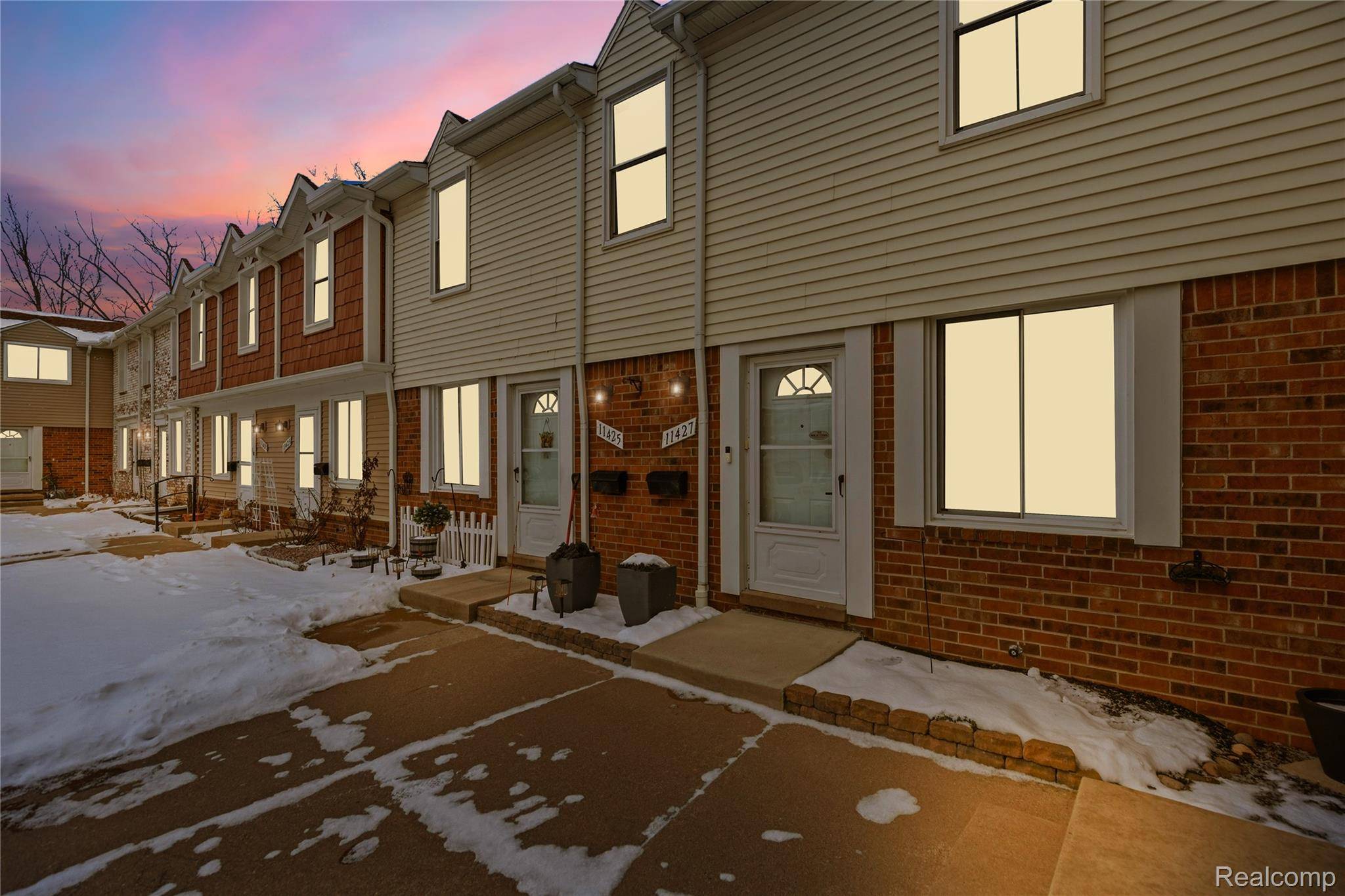 Utica, MI 48317,11427 MESSMORE