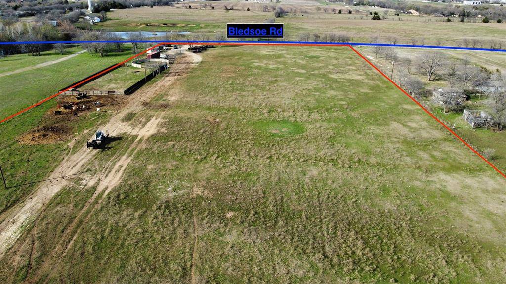 Gunter, TX 75058,644 Bledsoe Road