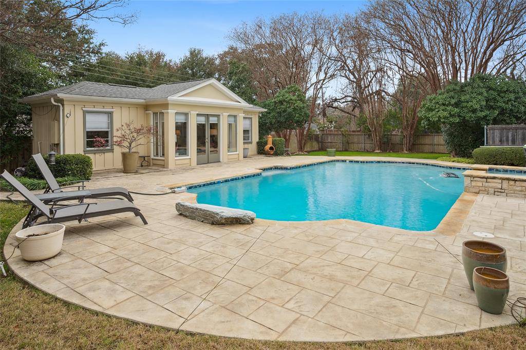 Dallas, TX 75254,7414 Spring Valley Road