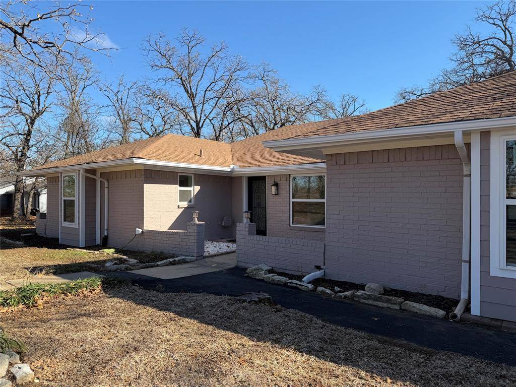 Burleson, TX 76028,129 Oak Trail