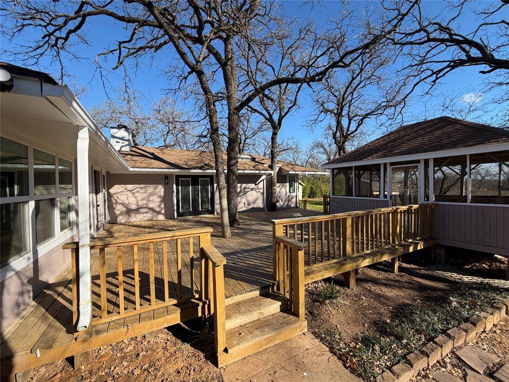 Burleson, TX 76028,129 Oak Trail