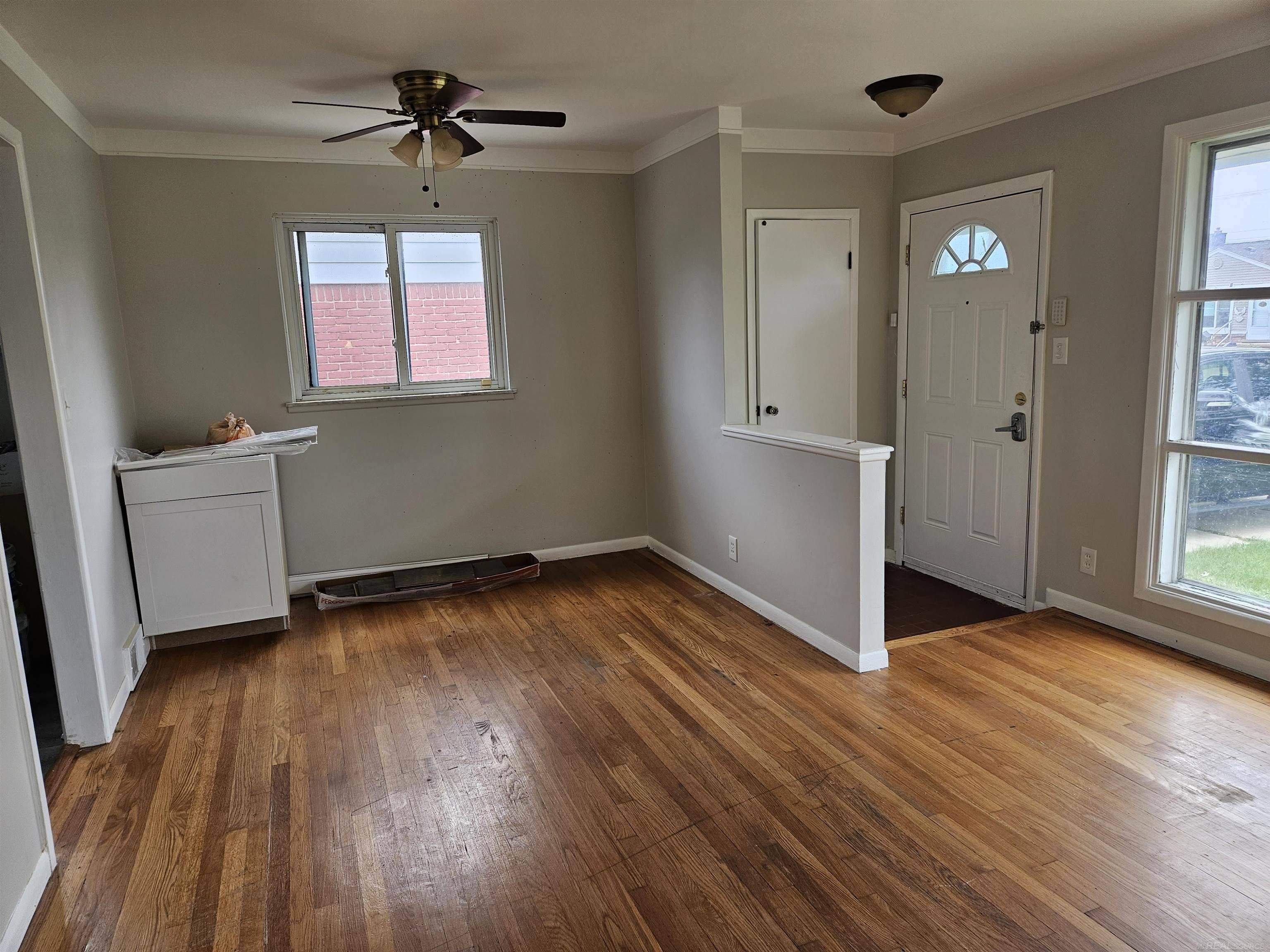 Roseville, MI 48066,26300 Fernwood ST