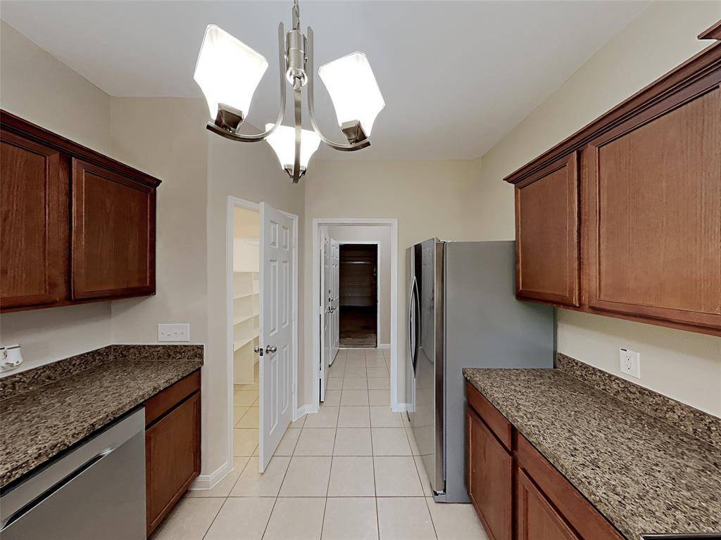 Anna, TX 75409,810 Oak Hollow Lane