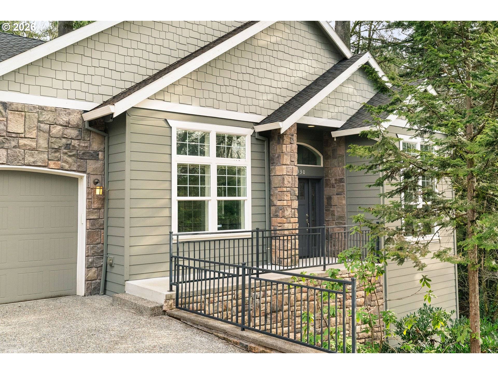 Portland, OR 97221,930 SW SKYLINE BLVD