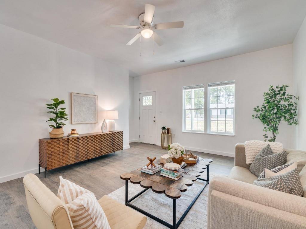 Commerce, TX 75428,530 Maple Street