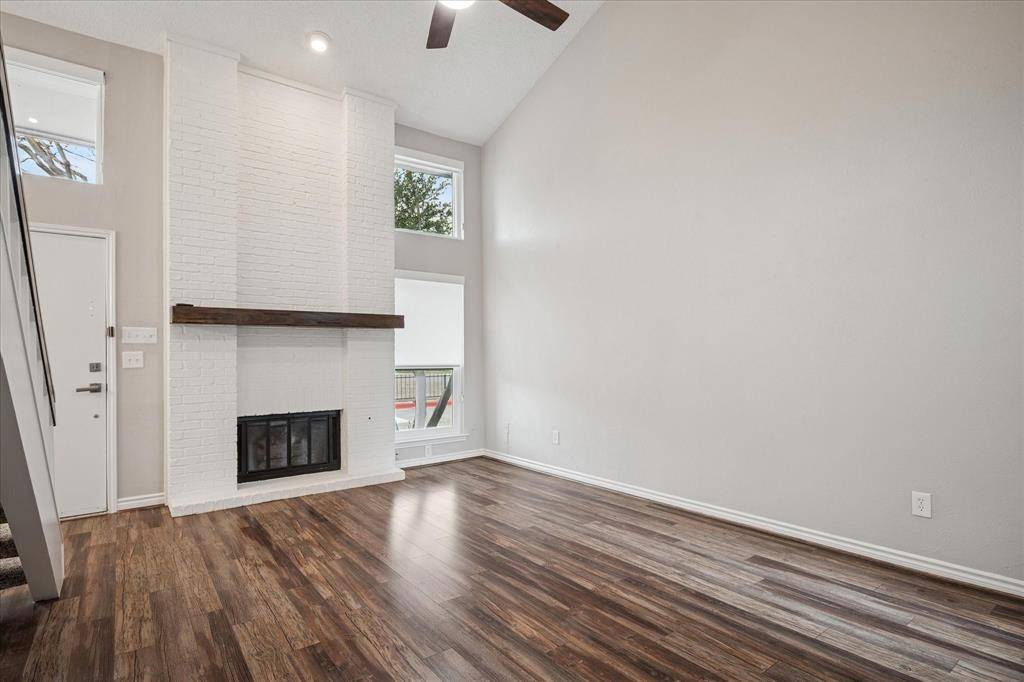 Dallas, TX 75252,17490 Meandering Way #207