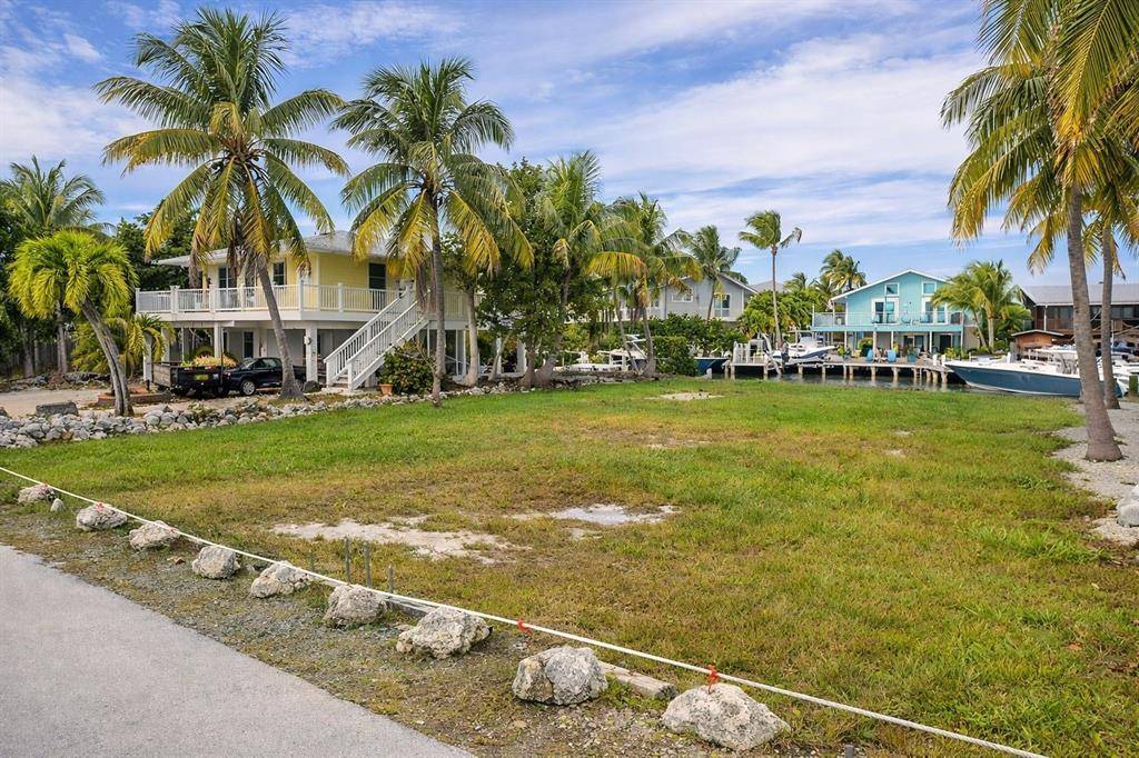 Little Torch Key, FL 33042,28525 Jolly Roger Dr