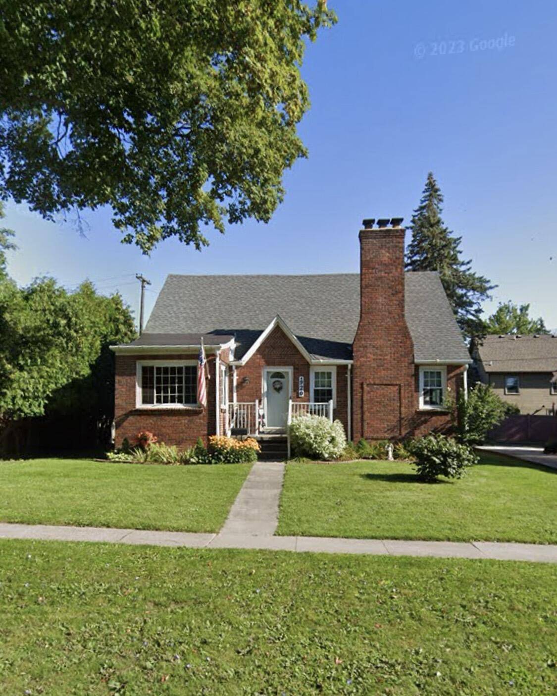 St. Clair, MI 48079,920 Clinton AVE