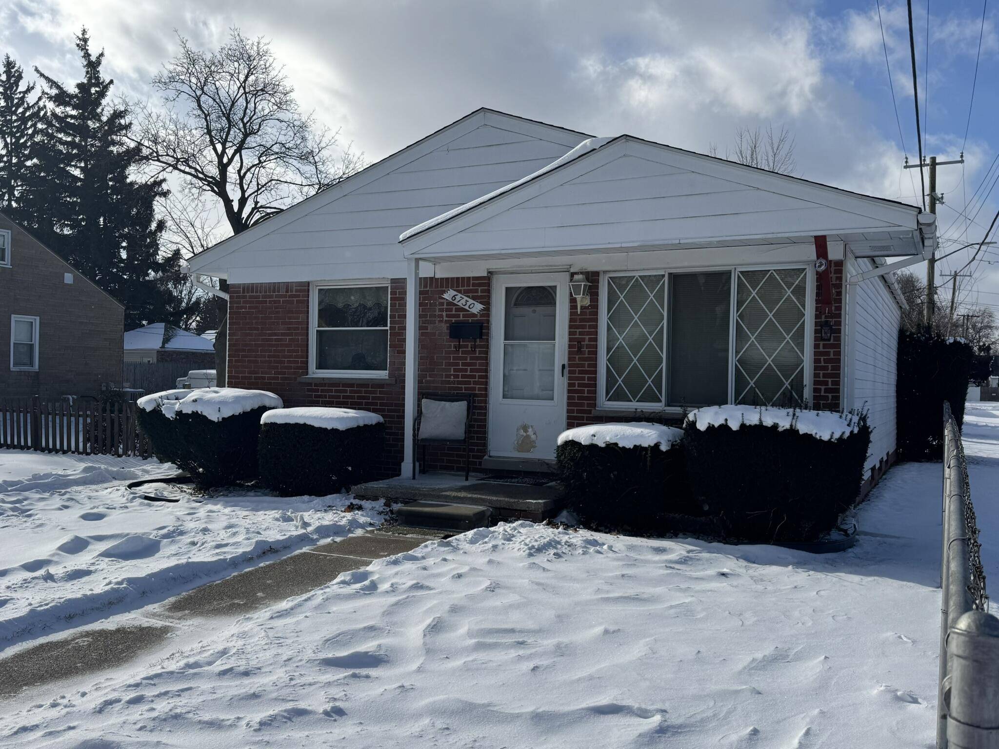 Allen Park, MI 48101,6730 Buckingham AVE