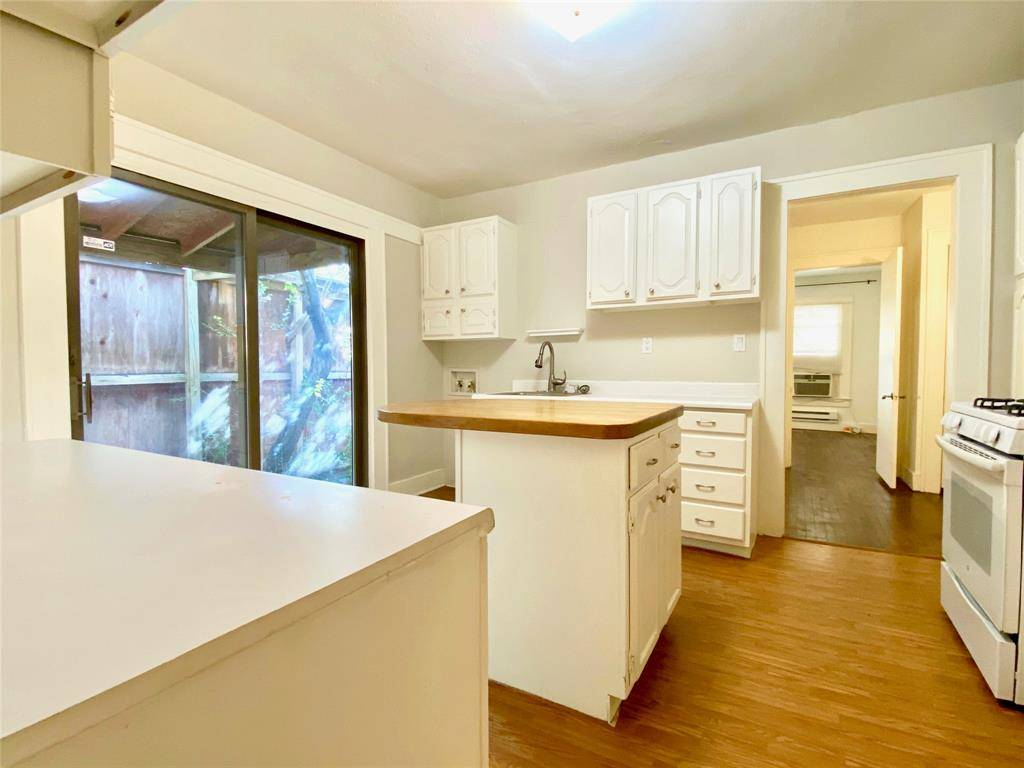3717 Throckmorton Street, Dallas, TX 75219