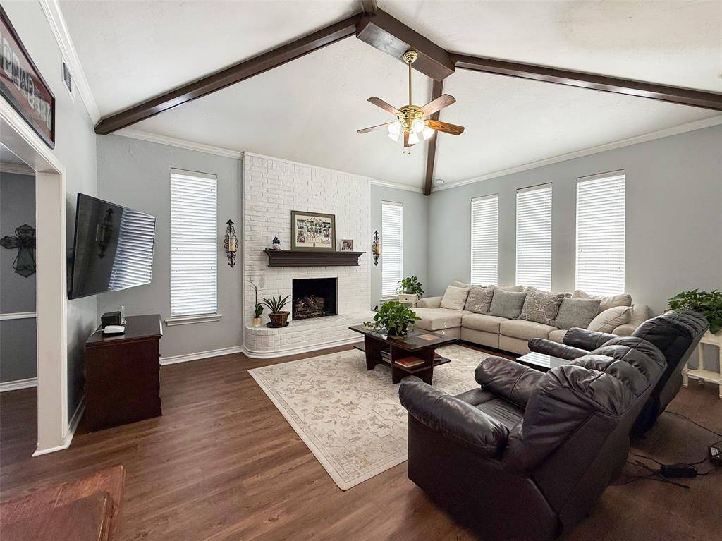 Denton, TX 76209,1529 E Windsor Drive