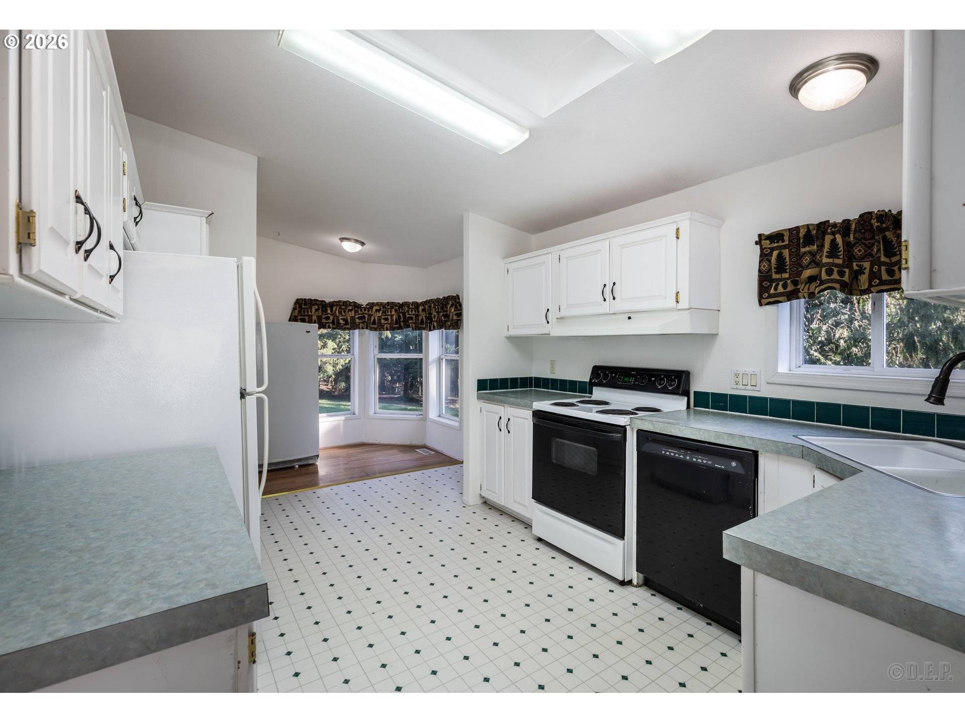 32580 TIDE CREEK RD, Deer Island, OR 97054