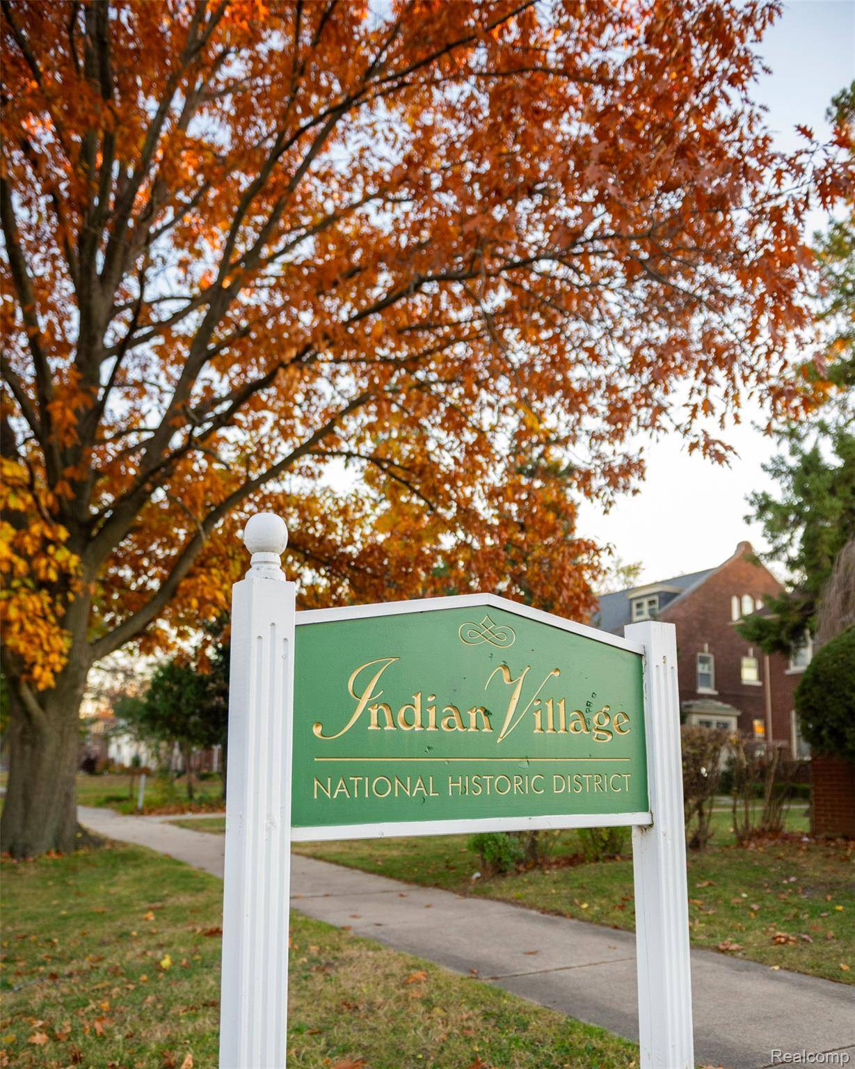 1496 Burns ST, Detroit, MI 48214