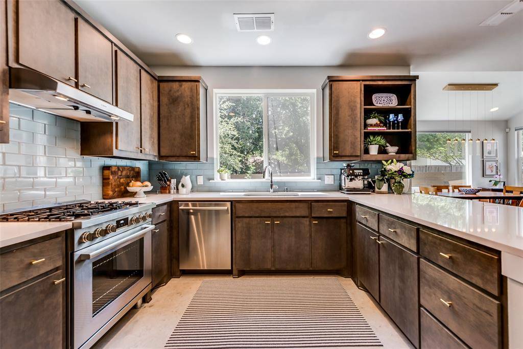 Dallas, TX 75214,6592 Arborist Lane