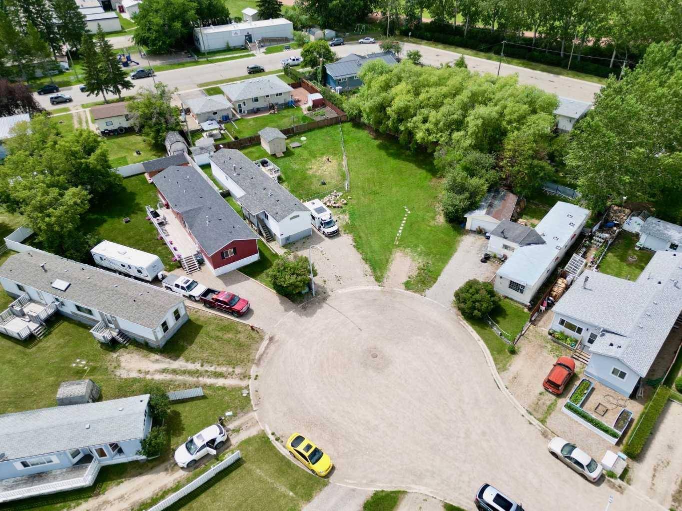 18 Fowler Bay, Acme, AB T0M0A0