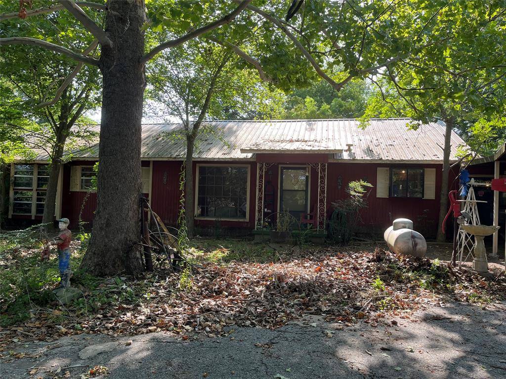 7687 Fm 17, Grand Saline, TX 75140