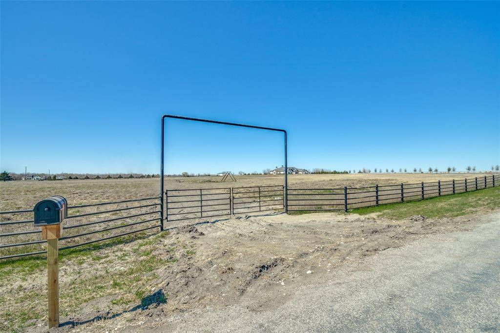 1350 Klutts Drive, Rockwall, TX 75032