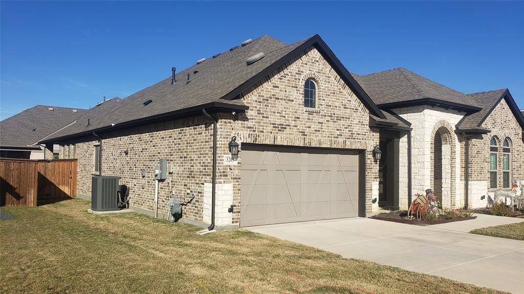 3205 Julian Street, Mansfield, TX 76063