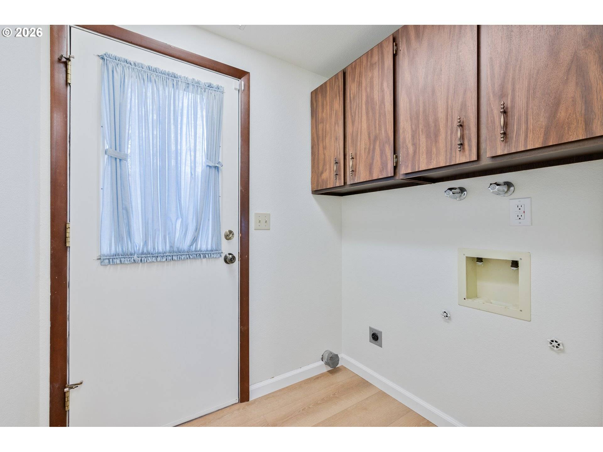 1205 HOLLY ST, Kelso, WA 98626